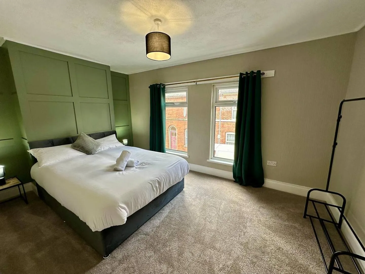 2Br Ormeau Central Belfast