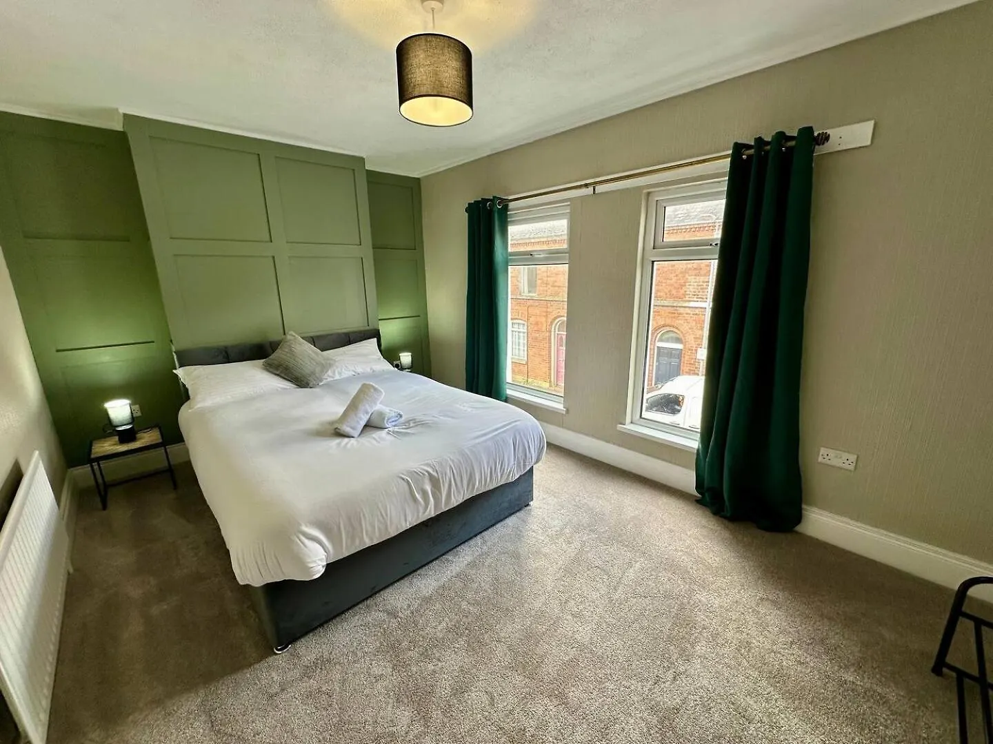 2Br Ormeau Central Belfast